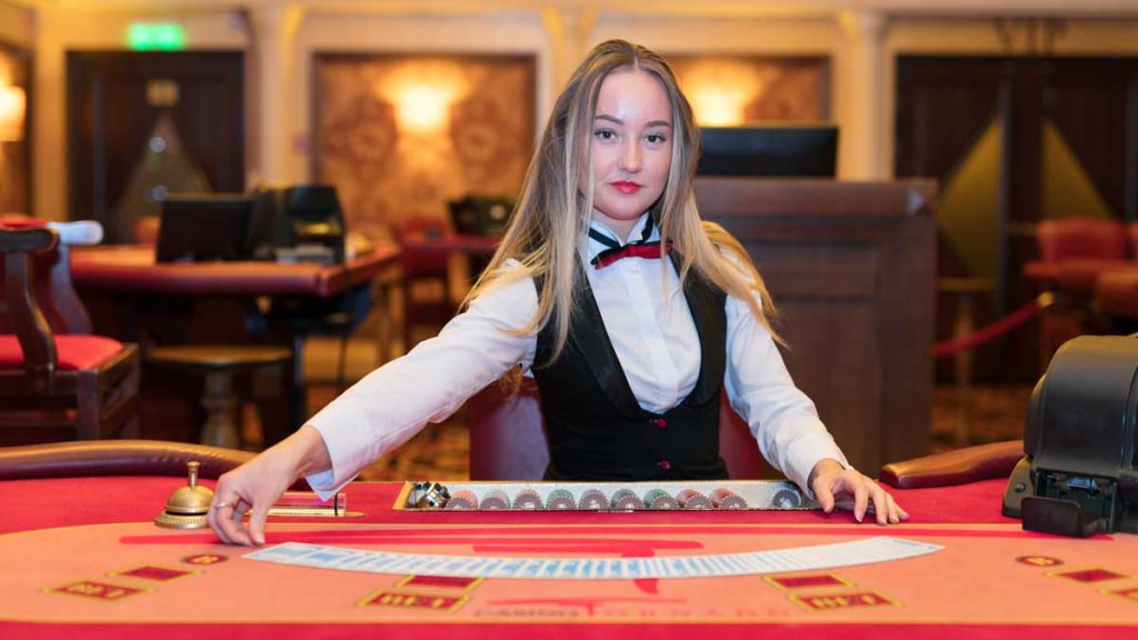 Game bài cùng dealer